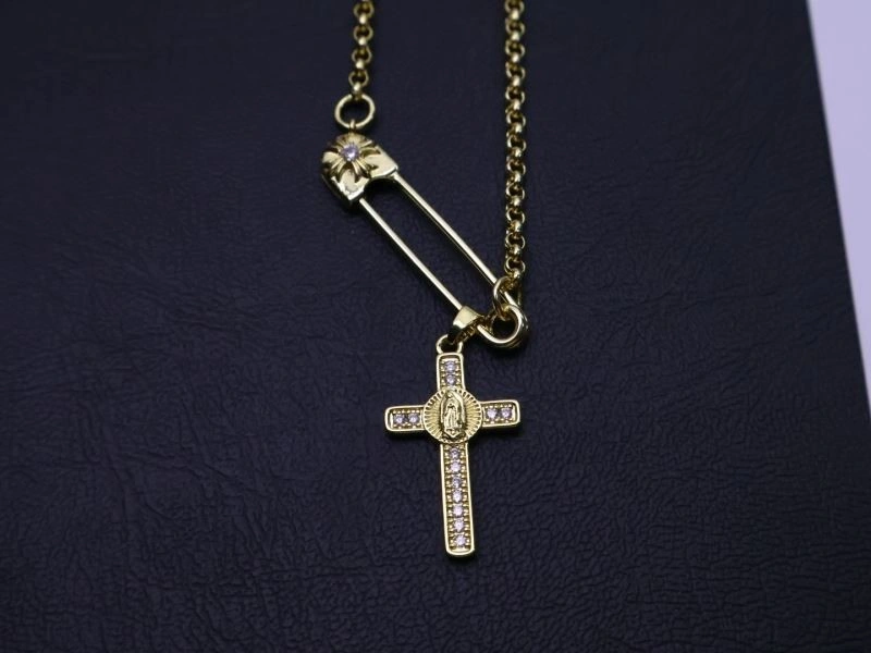 Lightweight Chrome Hearts Necklaces 237878