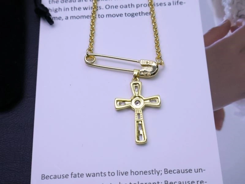 Breathable Chrome Hearts Necklaces 237874