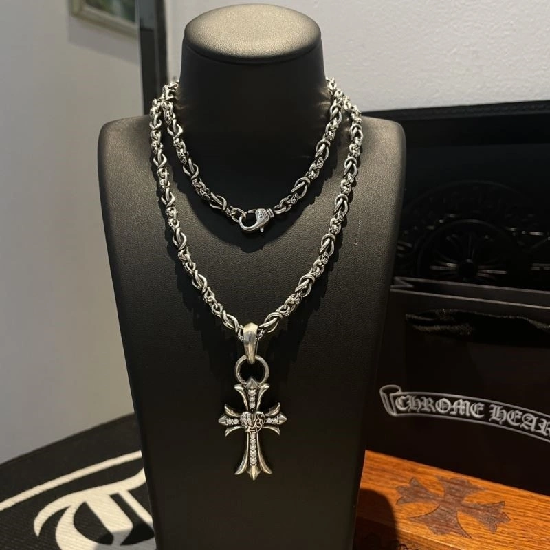 Timeless Chrome Hearts Necklaces 237884