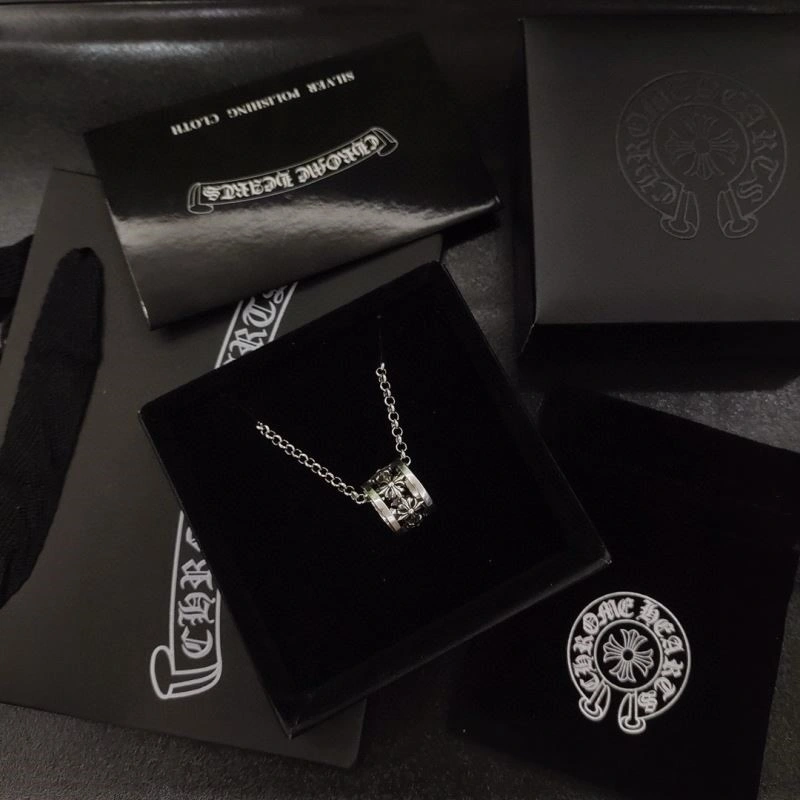 OdorResistant Chrome Hearts Necklaces 237832