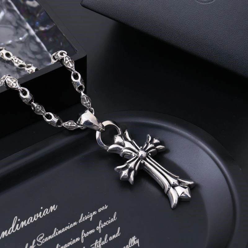 Sophisticated Chrome Hearts Necklaces 237830
