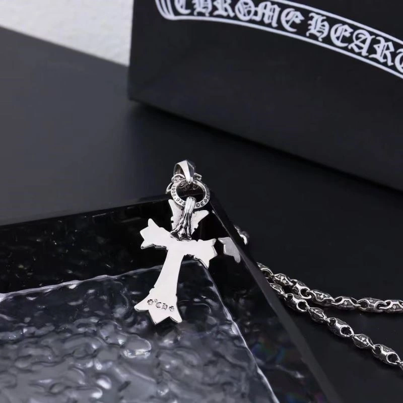 Sophisticated Chrome Hearts Necklaces 237830