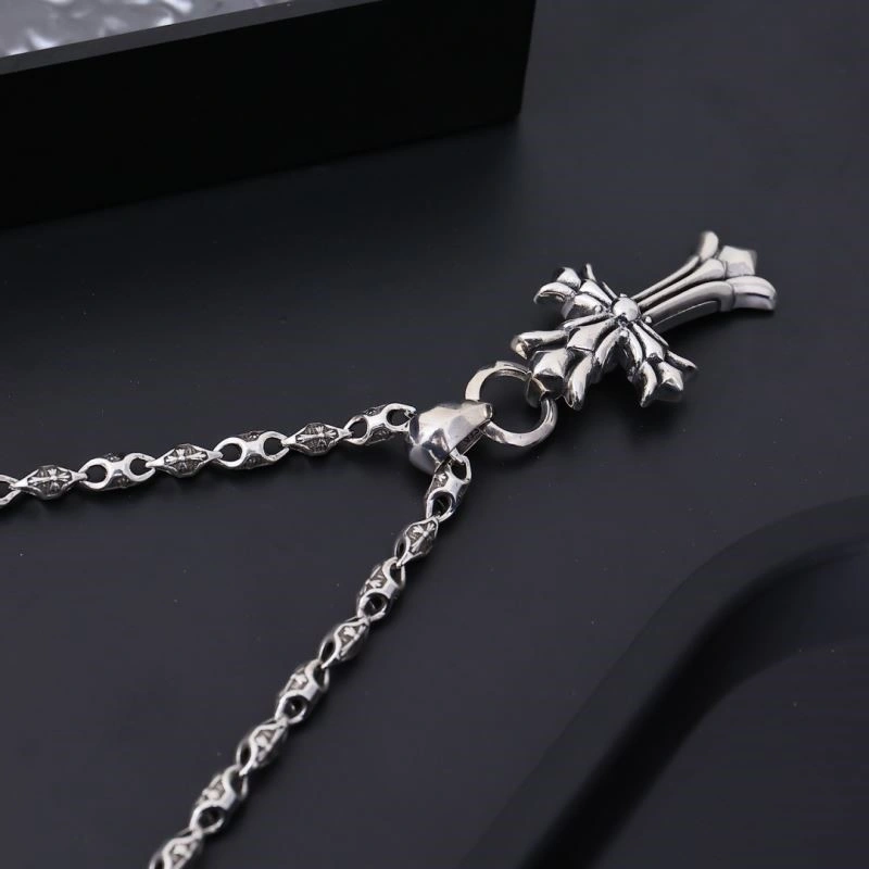 Sophisticated Chrome Hearts Necklaces 237830