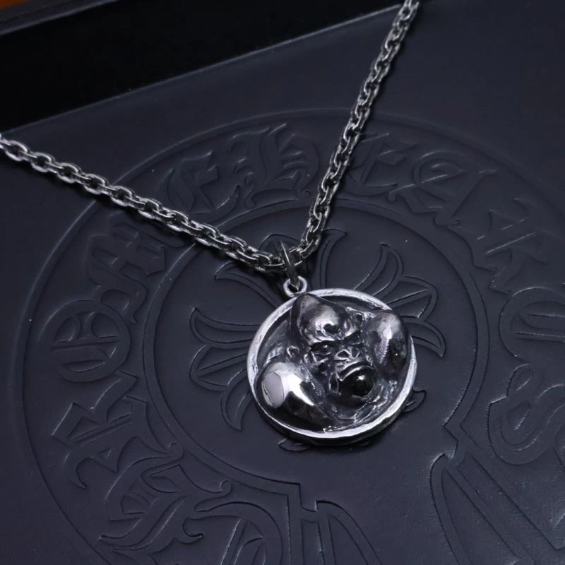Breathable Chrome Hearts Necklaces 237808