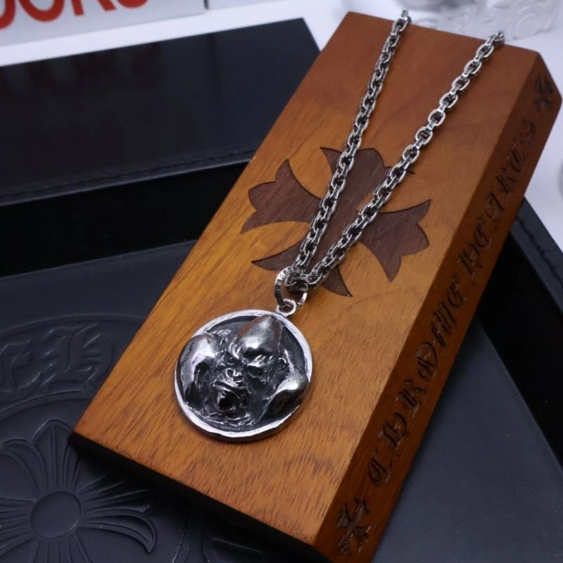 Breathable Chrome Hearts Necklaces 237808