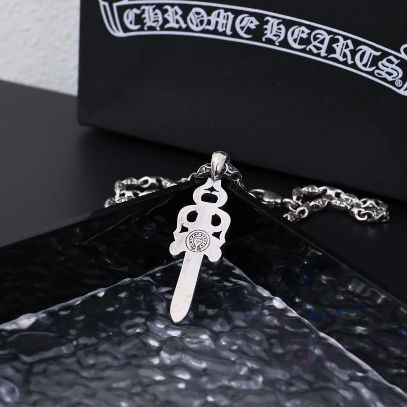 Classic Chrome Hearts Necklaces 237822