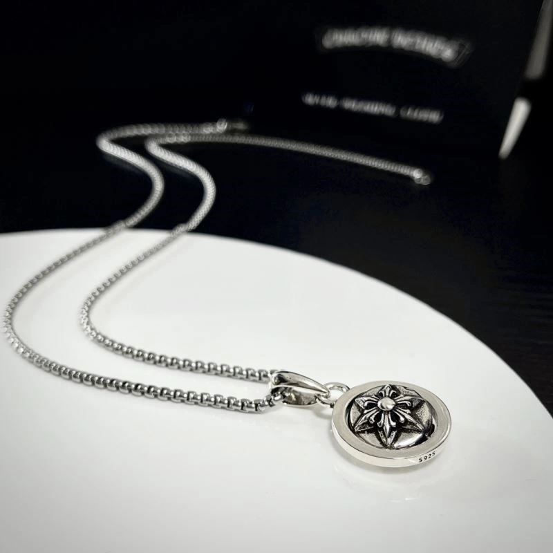 Fashionable Chrome Hearts Necklaces 237810