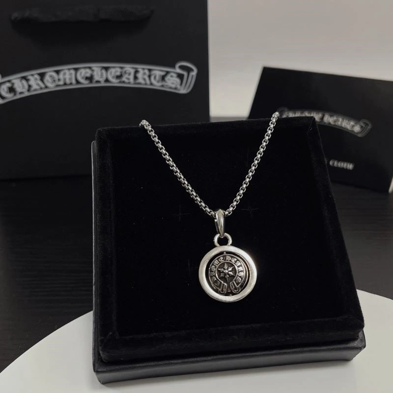 Fashionable Chrome Hearts Necklaces 237810
