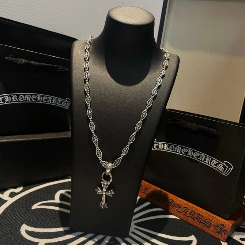 Snug Chrome Hearts Necklaces 237794
