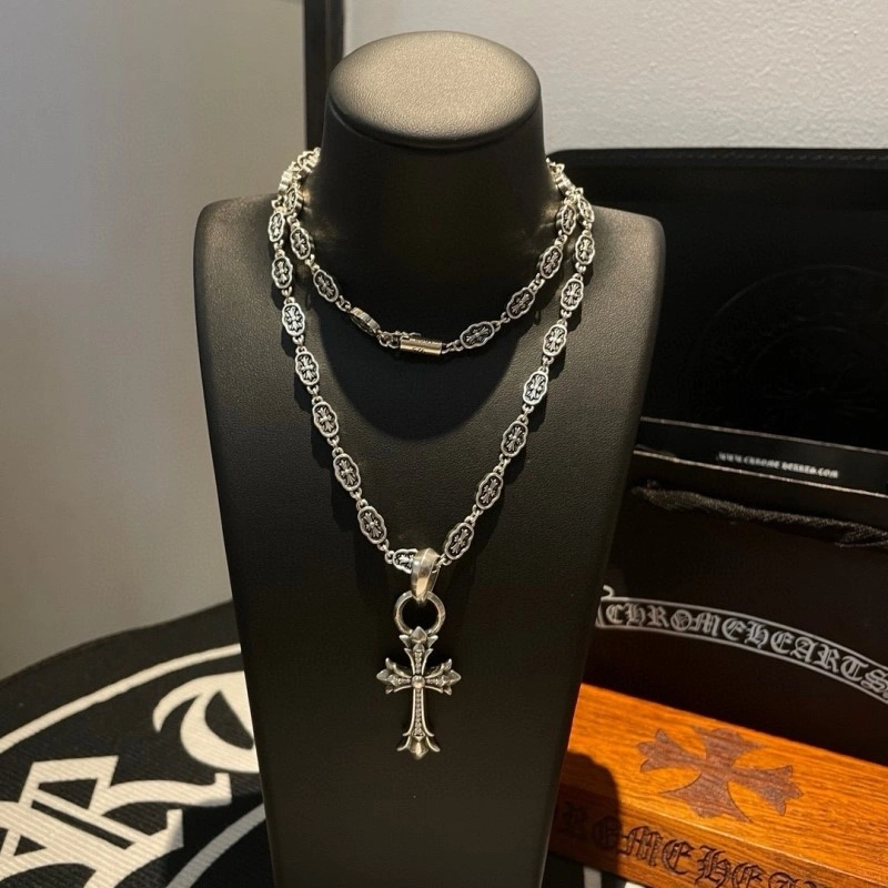 Snug Chrome Hearts Necklaces 237794