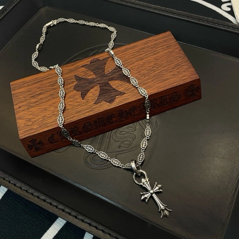 Snug Chrome Hearts Necklaces 237794