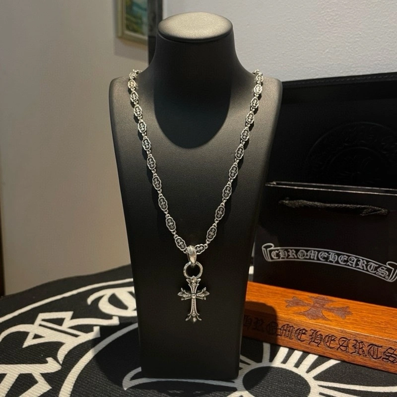 Snug Chrome Hearts Necklaces 237794