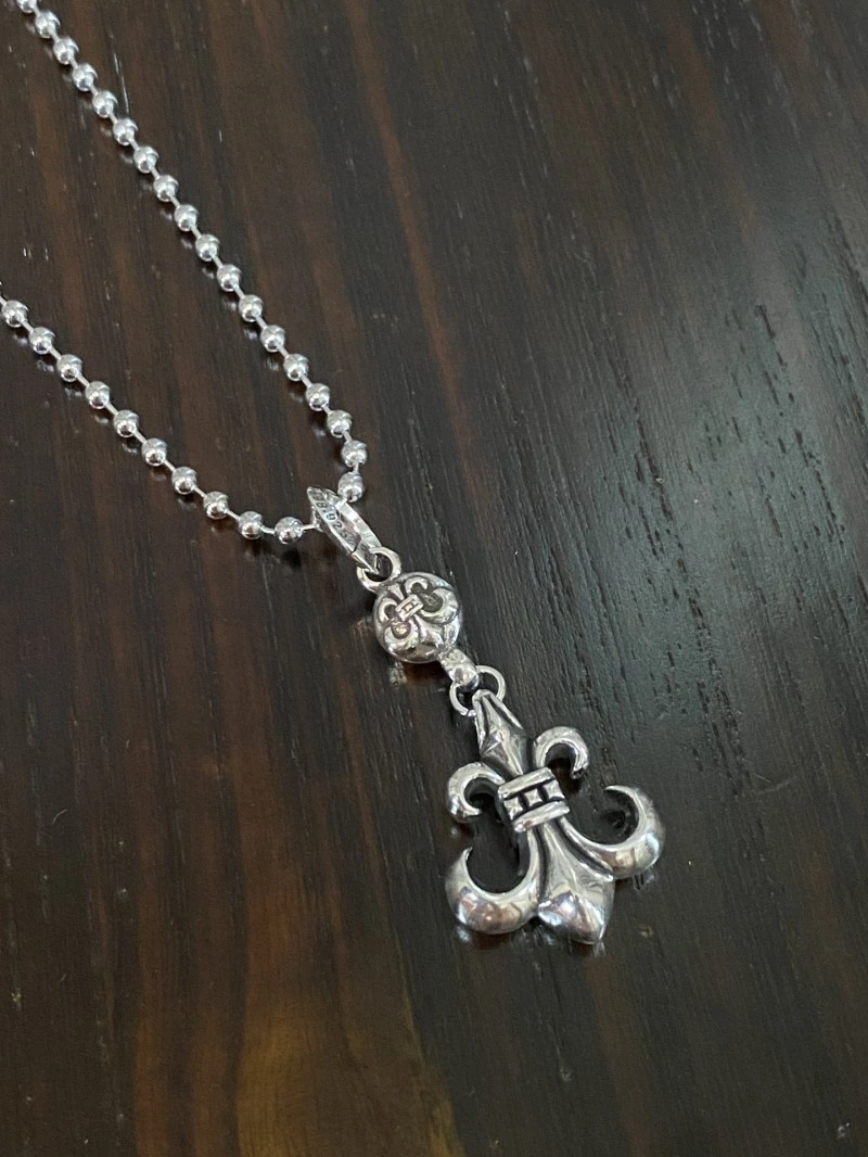 Fashionable Chrome Hearts Necklaces 237744