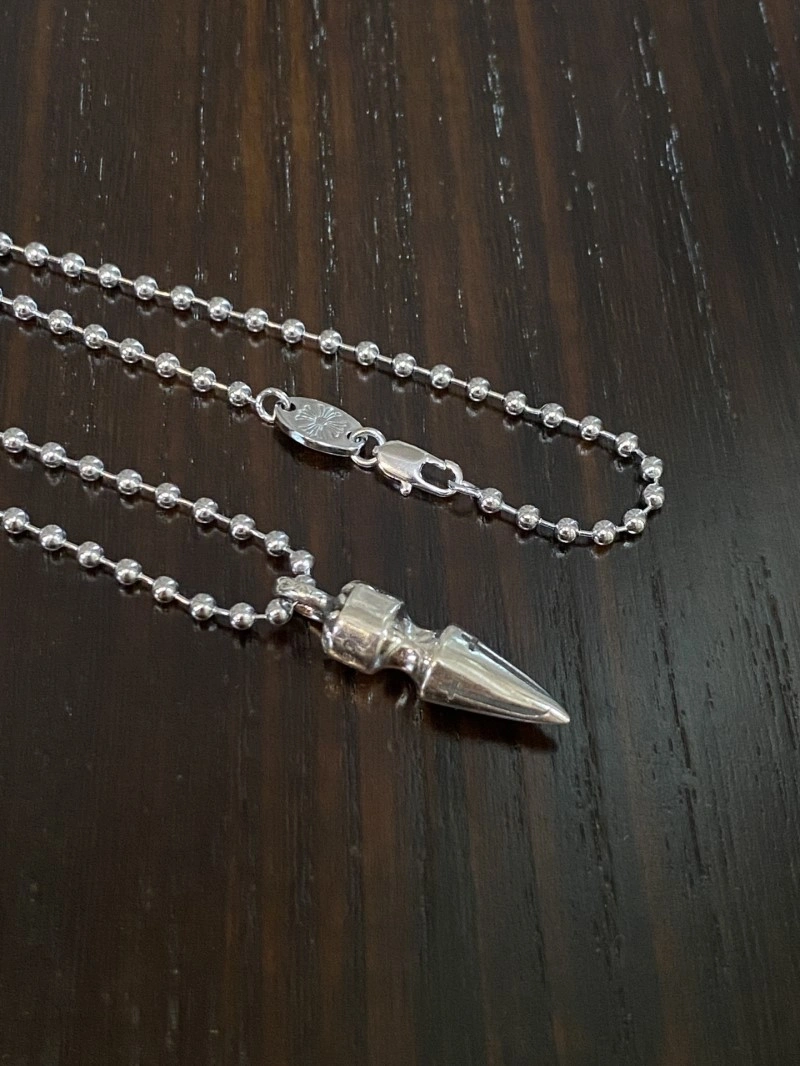 Thermal Chrome Hearts Necklaces 237732