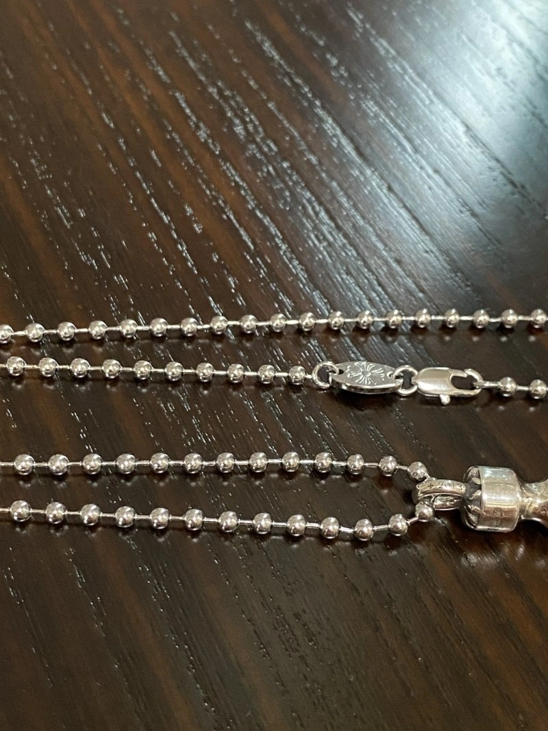 Thermal Chrome Hearts Necklaces 237732
