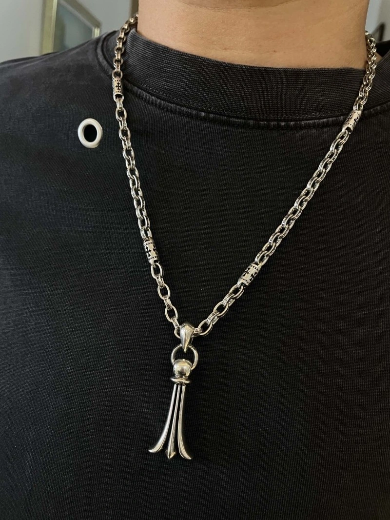 Snug Chrome Hearts Necklaces 237681