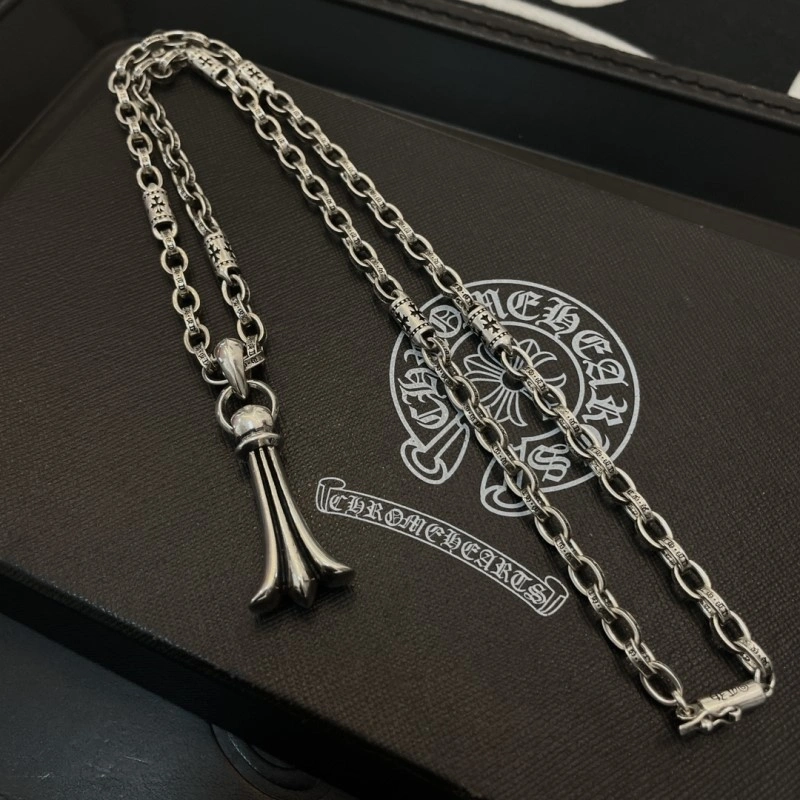 Snug Chrome Hearts Necklaces 237681