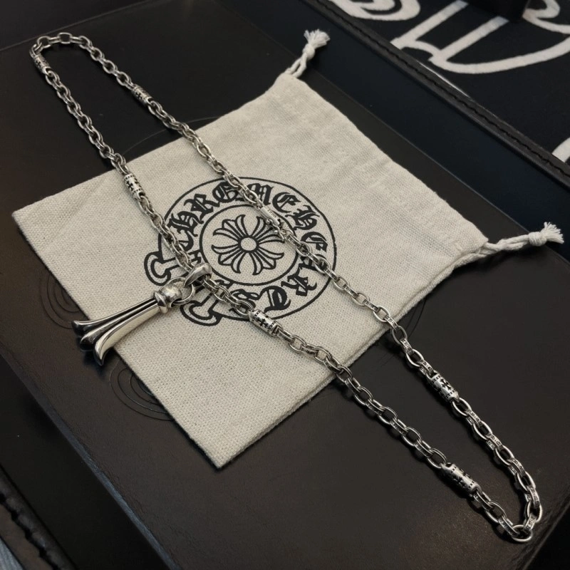 Snug Chrome Hearts Necklaces 237681