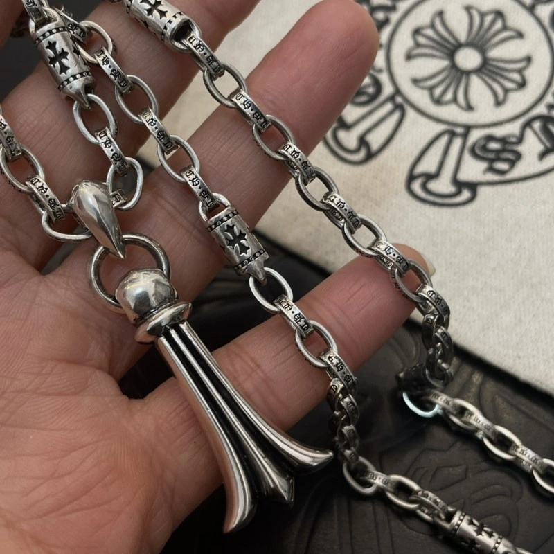 Snug Chrome Hearts Necklaces 237681