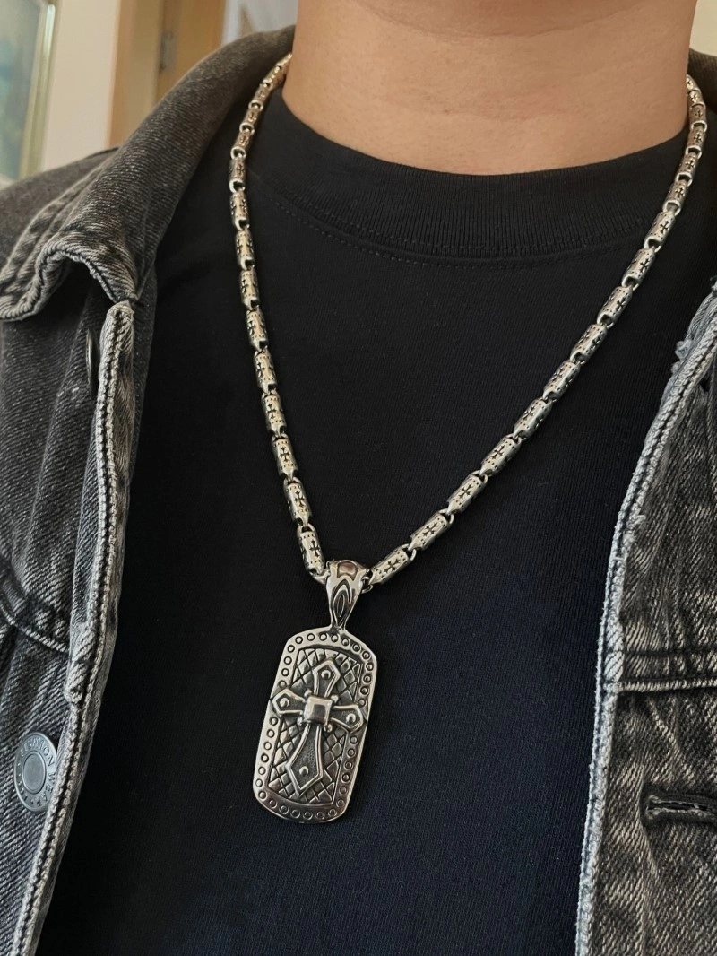 Chrome Hearts Necklaces Unique 237656
