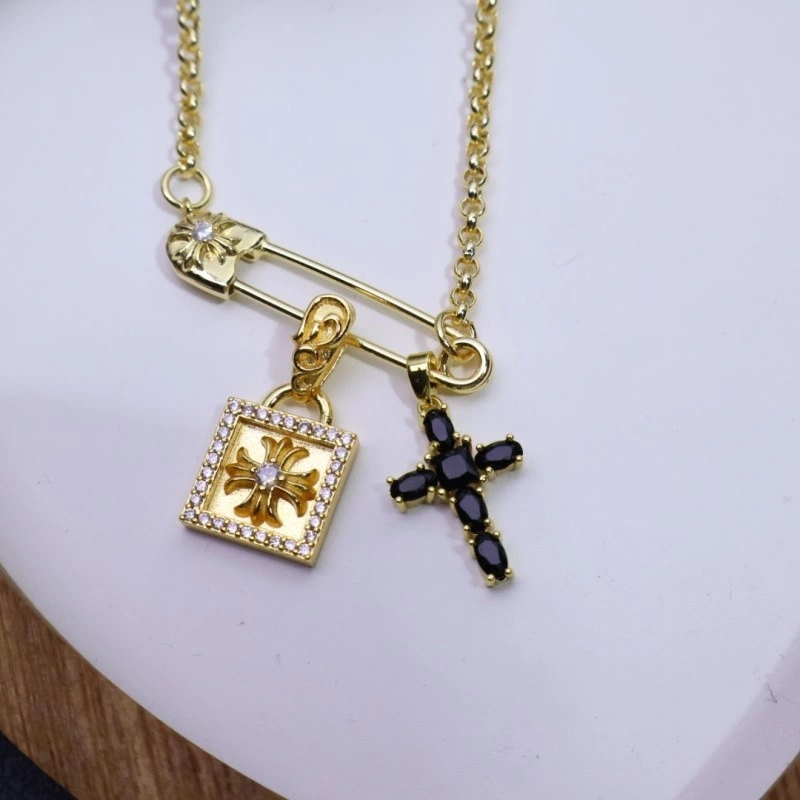 Practical Chrome Hearts Necklaces 237628