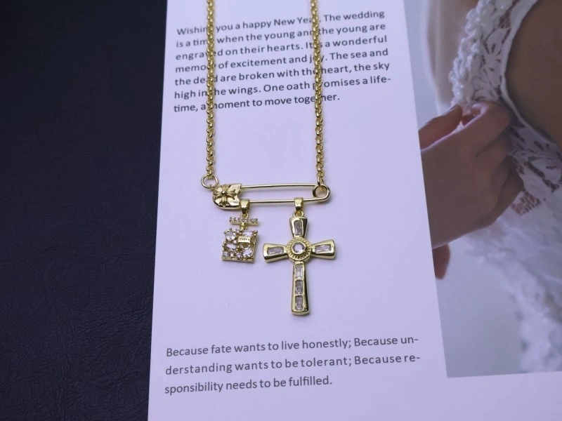 TechFriendly Chrome Hearts Necklaces 237648