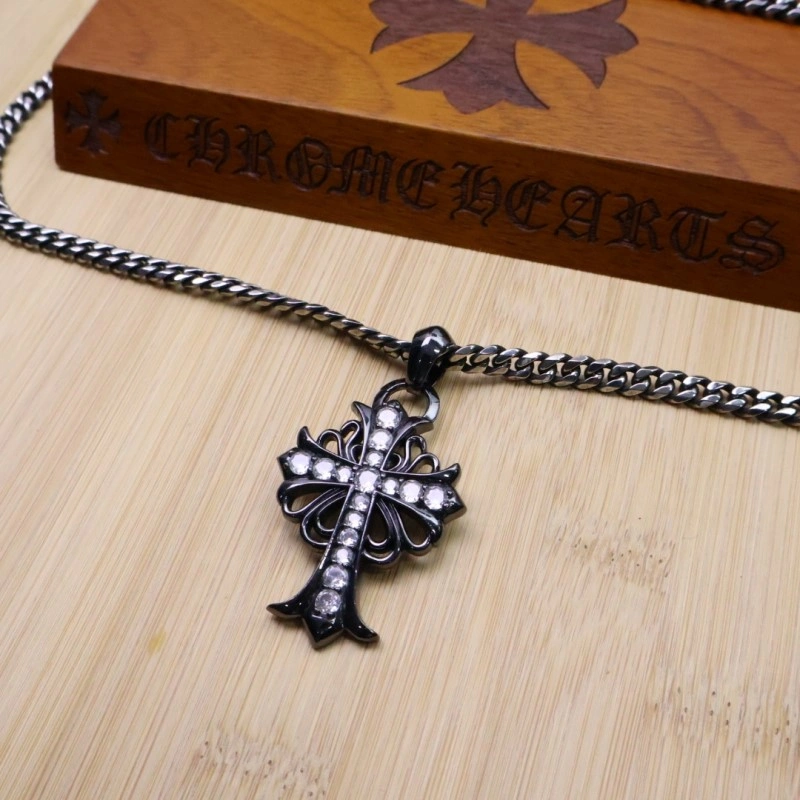 Vibrant Chrome Hearts Necklaces 237627