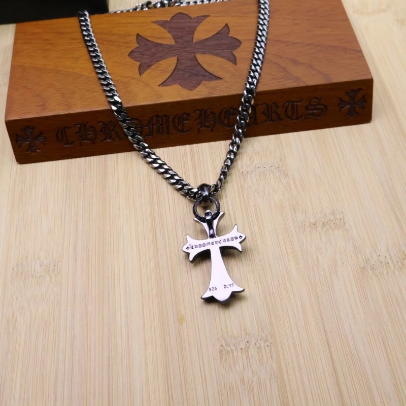 Sophisticated Chrome Hearts Necklaces 237621