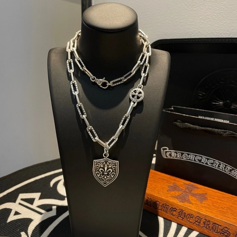 Chrome Hearts Necklaces Stylish 237602