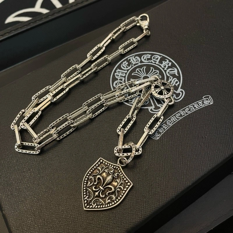 Chrome Hearts Necklaces Stylish 237602
