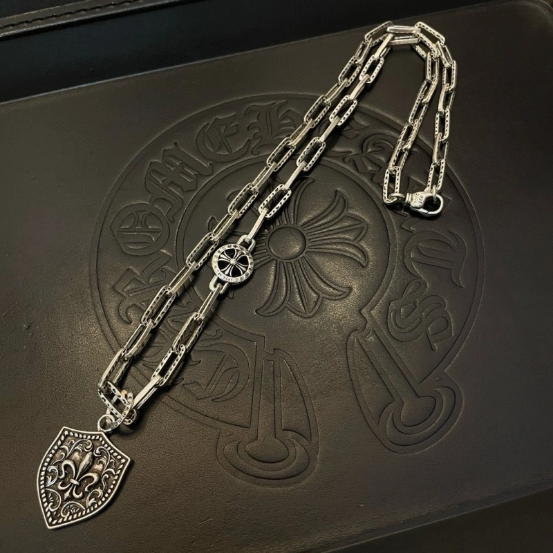 Chrome Hearts Necklaces Stylish 237602