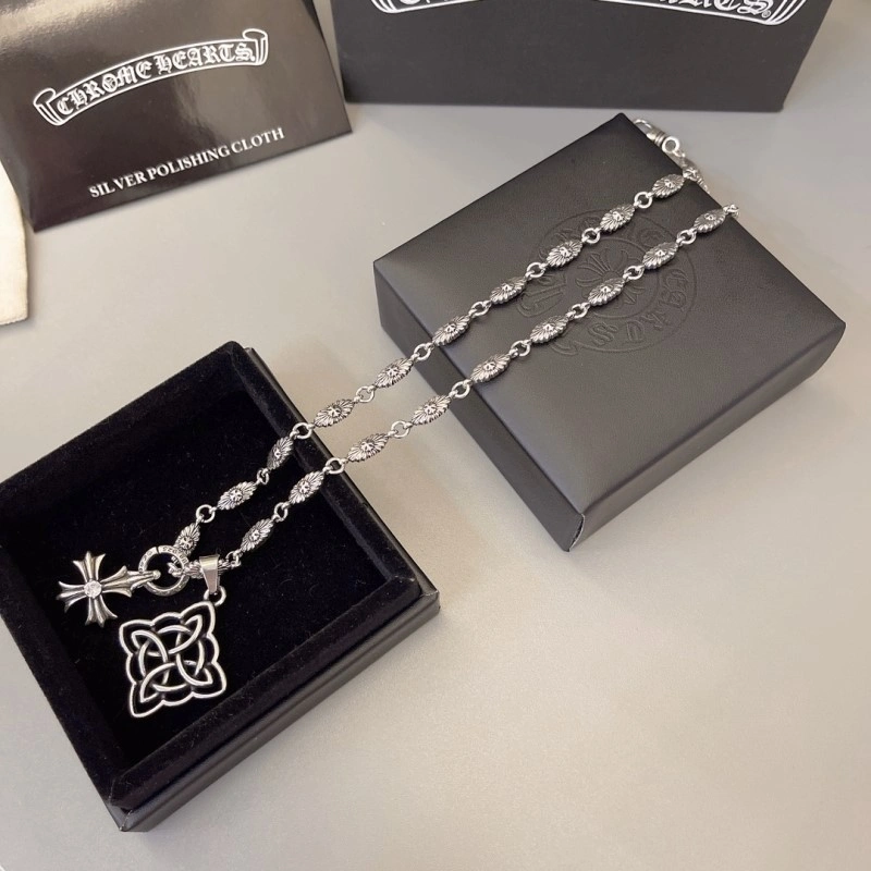 Resilient Chrome Hearts Necklaces 237566