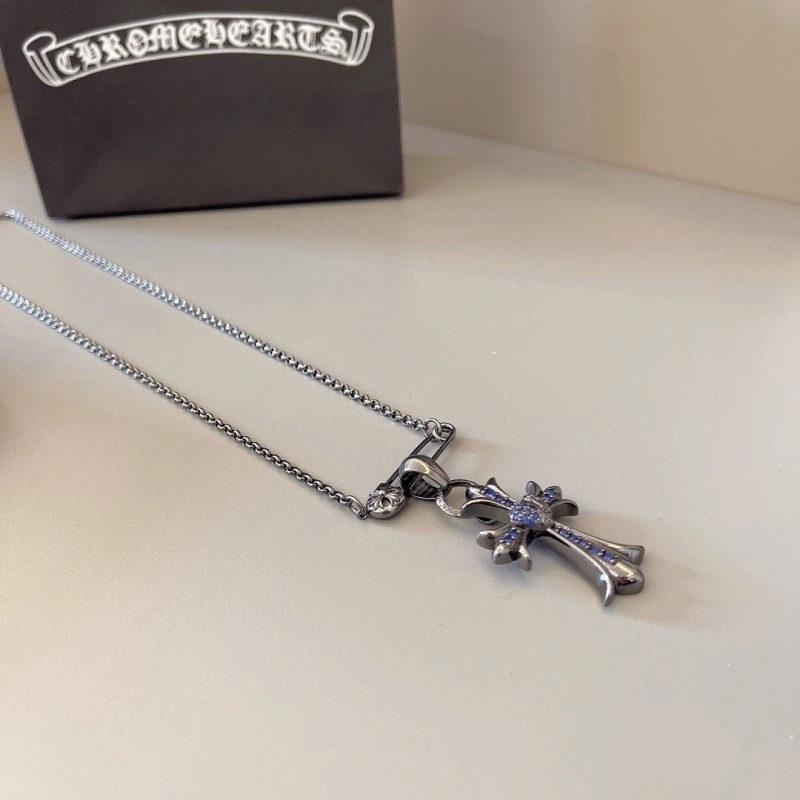 Unisex Chrome Hearts Necklaces 237608