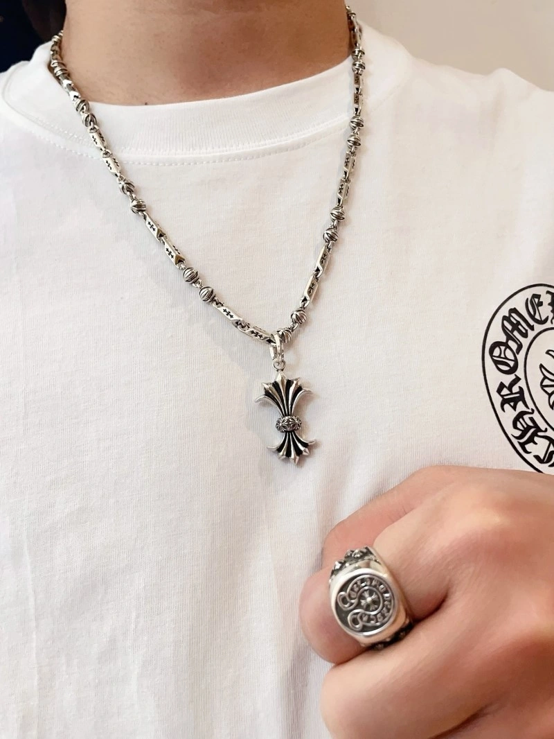 Soft Chrome Hearts Necklaces 237536