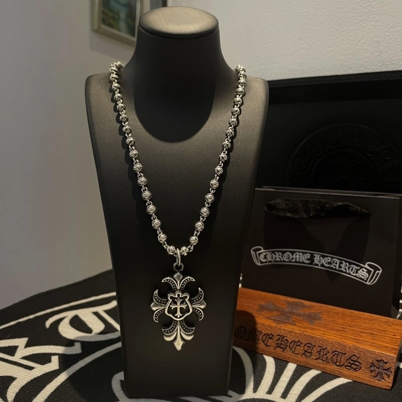 Snug Chrome Hearts Necklaces 237530