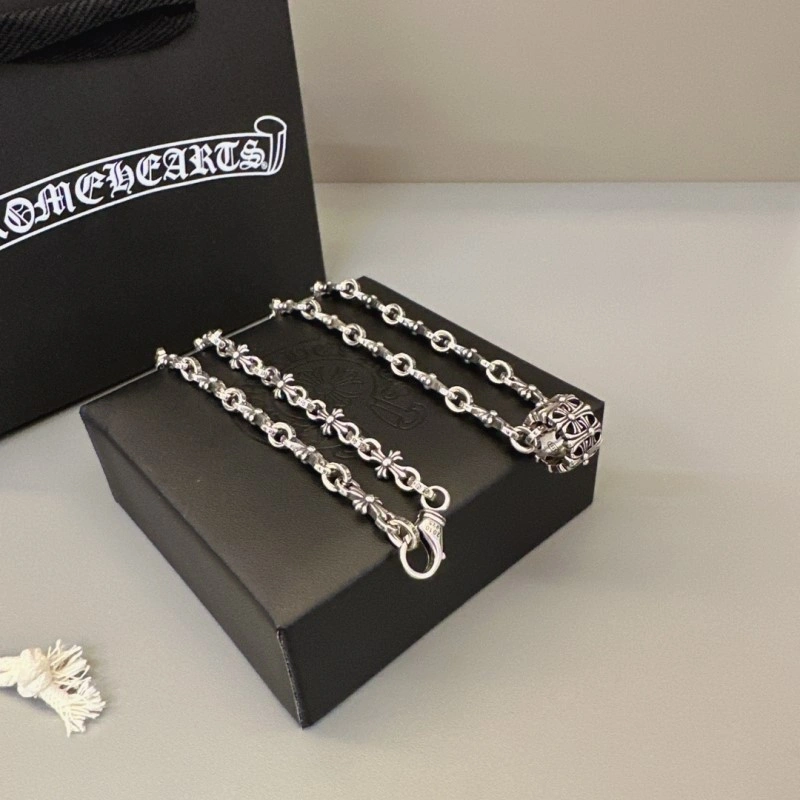 Compact Chrome Hearts Necklaces 237511