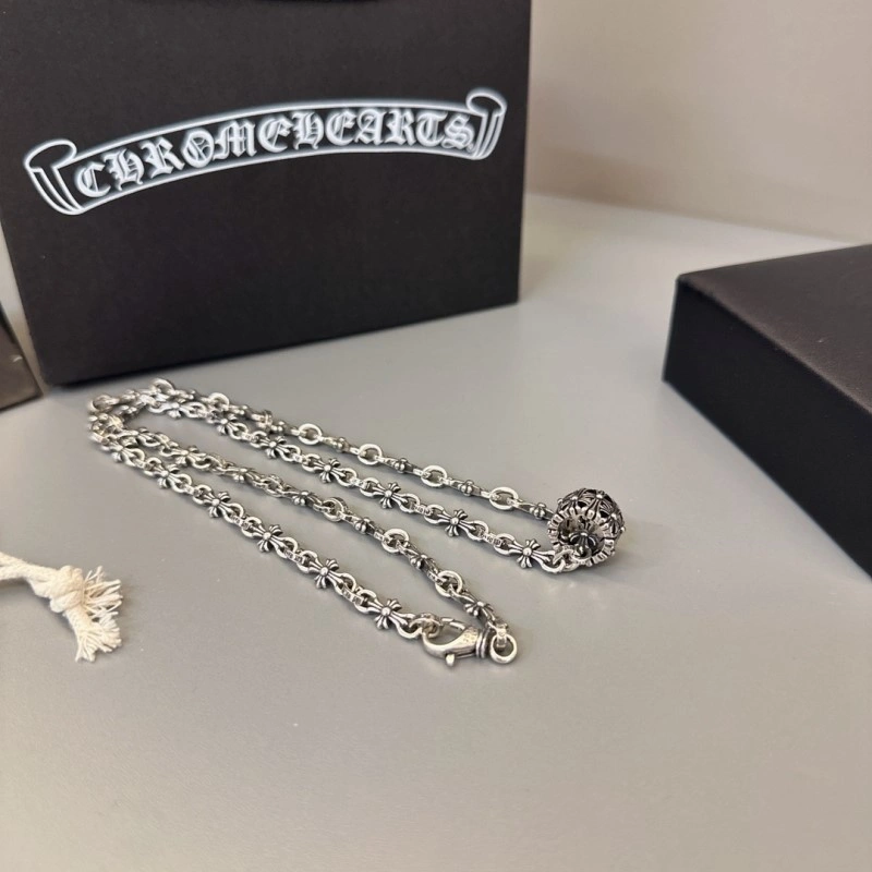Compact Chrome Hearts Necklaces 237511