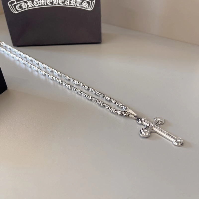 Bright Chrome Hearts Necklaces 237506