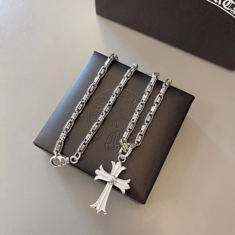 Compact Chrome Hearts Necklaces 237495