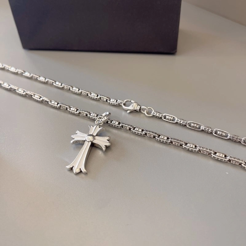 Compact Chrome Hearts Necklaces 237495