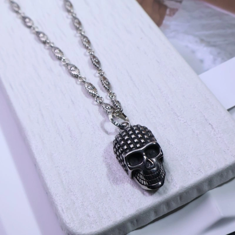 Unisex Chrome Hearts Necklaces 237046