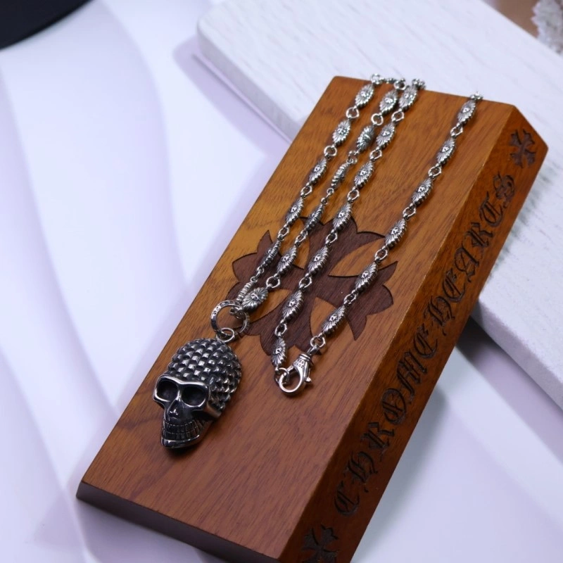 Unisex Chrome Hearts Necklaces 237046
