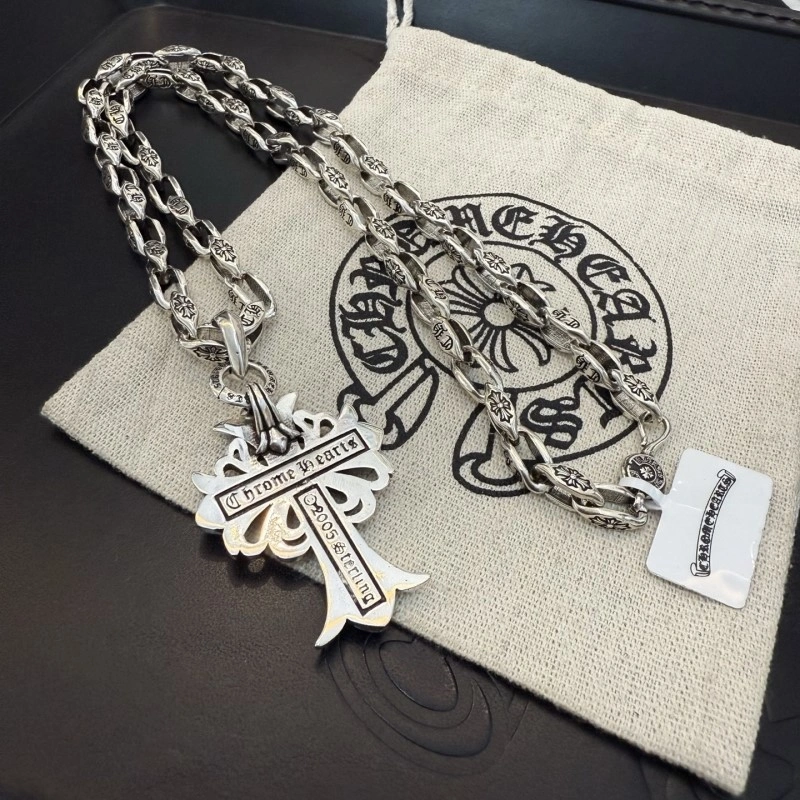 OdorResistant Chrome Hearts Necklaces 237042