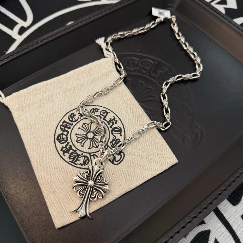 OdorResistant Chrome Hearts Necklaces 237042