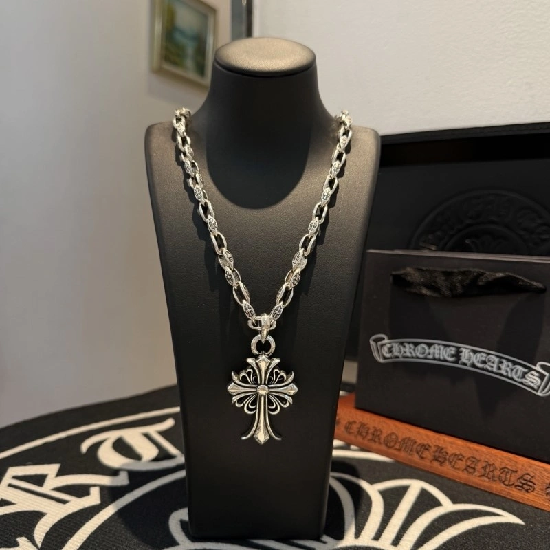 OdorResistant Chrome Hearts Necklaces 237042