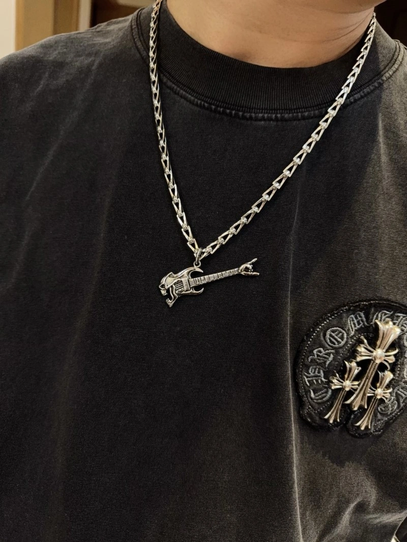 Fashionable Chrome Hearts Necklaces 237098
