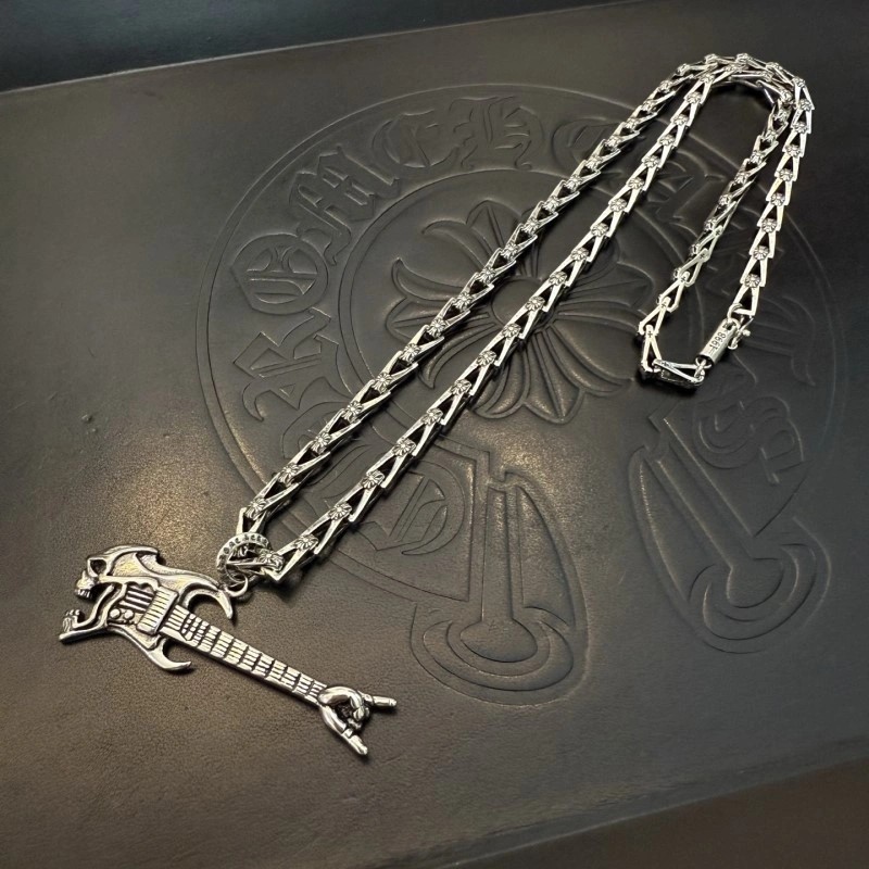 Fashionable Chrome Hearts Necklaces 237098