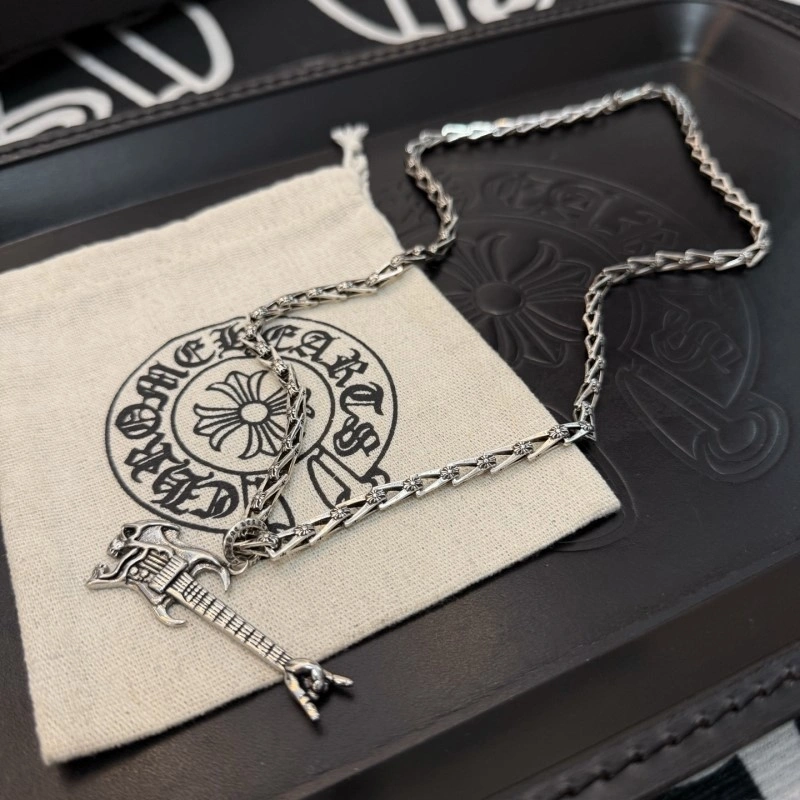 Fashionable Chrome Hearts Necklaces 237098