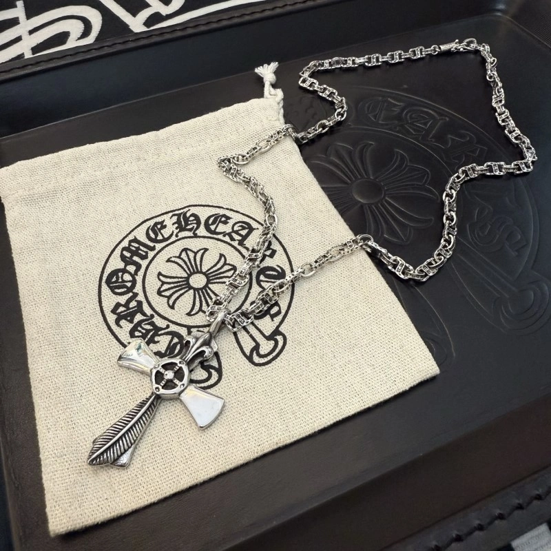 Timeless Chrome Hearts Necklaces 237025
