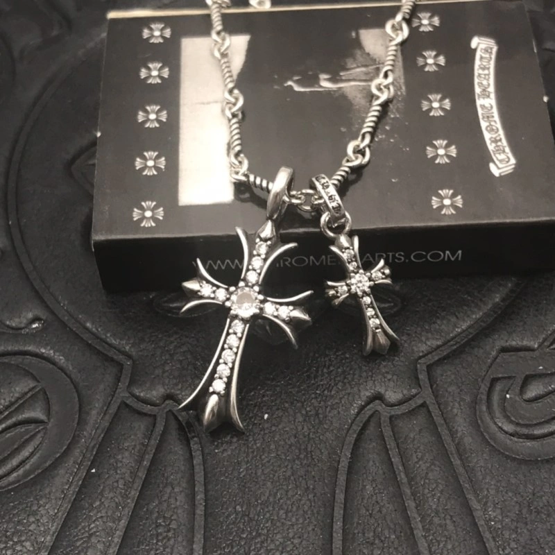 Breathable Chrome Hearts Necklaces 236981